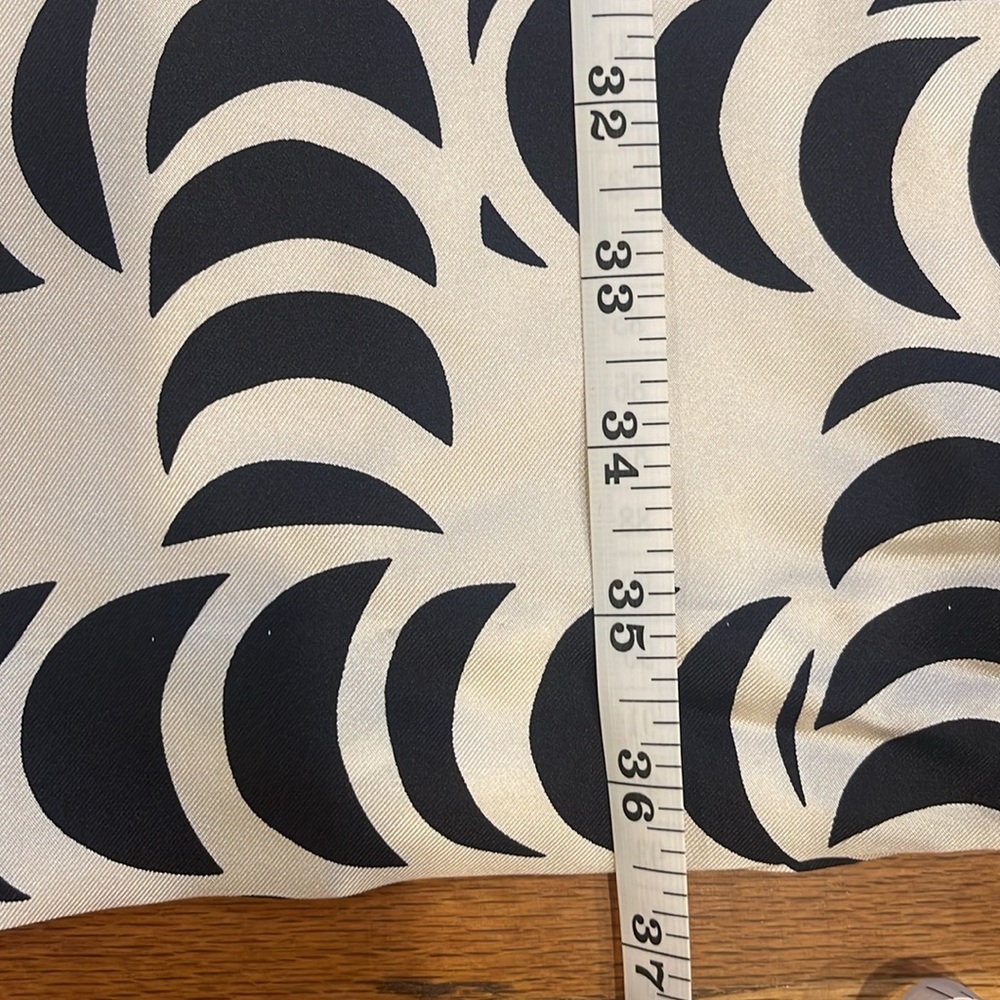 Tory Burch Black and White Silk Dress, size 4 - Picture 14 of 15